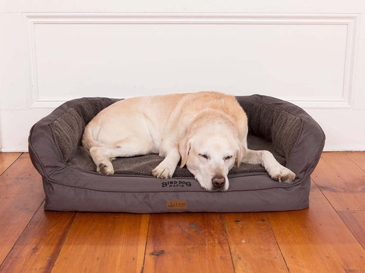 EZ-Wash Fleece Headrest Dog Bed